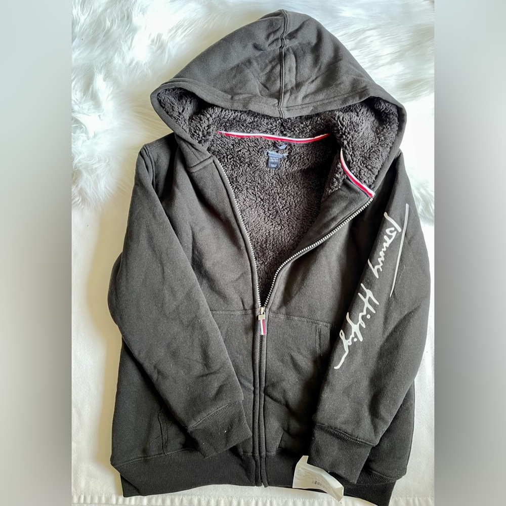 Brand New Tommy Hilfiger Big Boys Black Zip Up Jacket Size Medium (10/12)